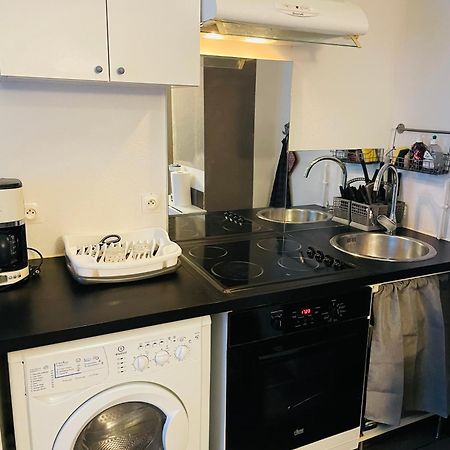 Comfortable Studio In Clichy Extérieur photo